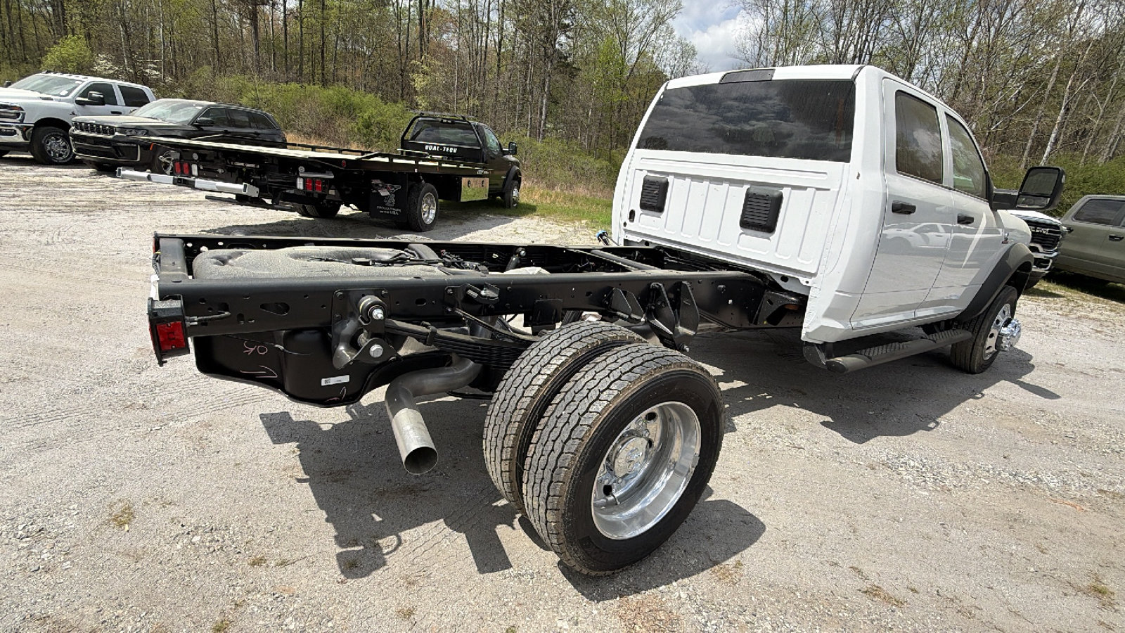 New 2026 RAM 5500 Tradesman w/ Chrome Appearance Group AWD/4WD image 8