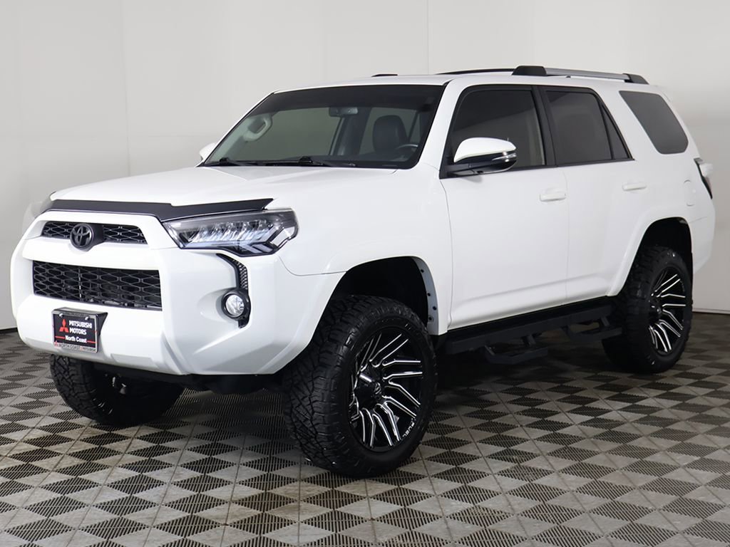 Used 2019 Toyota 4Runner SR5 Premium AWD/4WD image 7