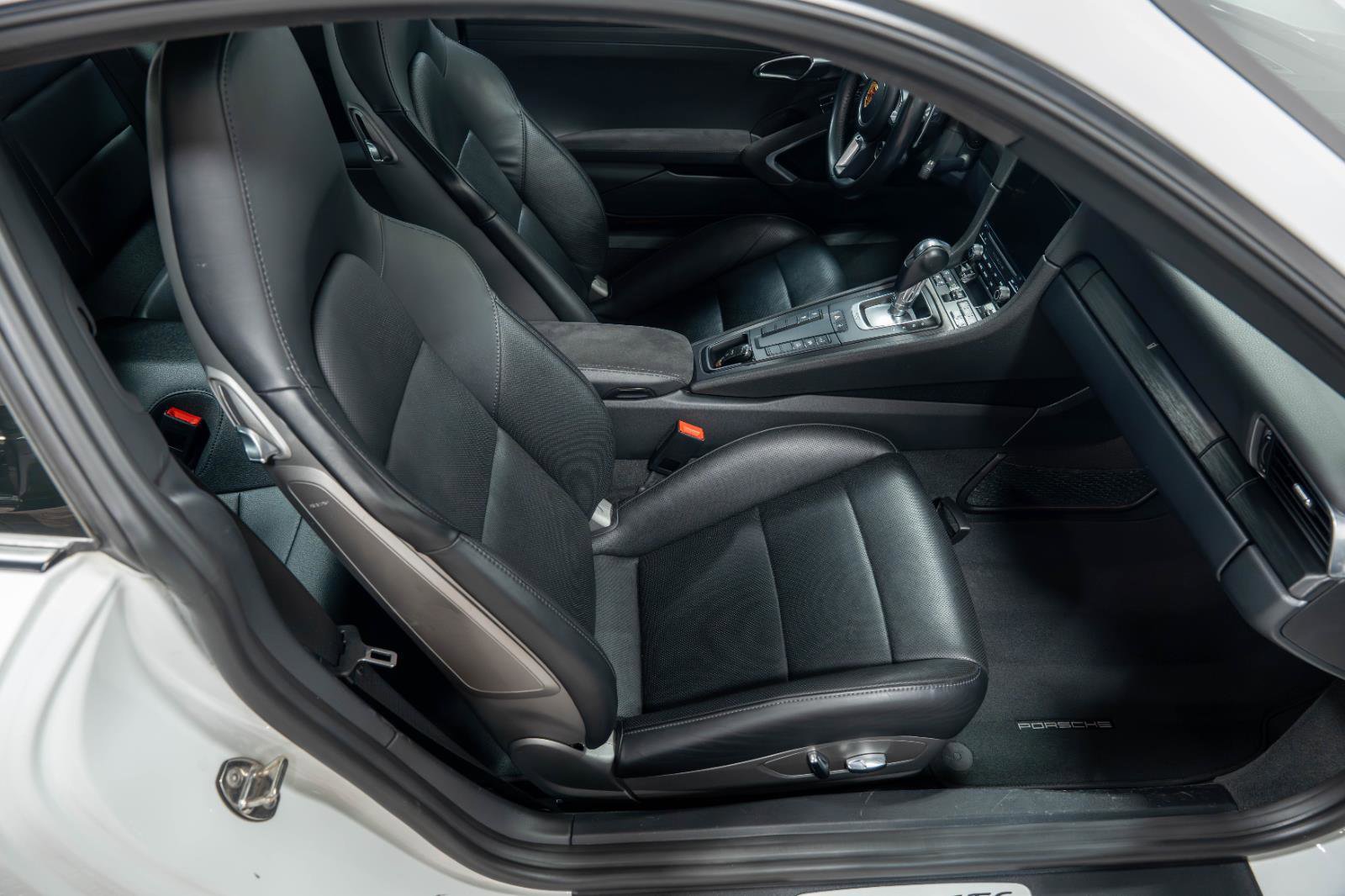 Used 2018 Porsche 911 Carrera GTS image 69