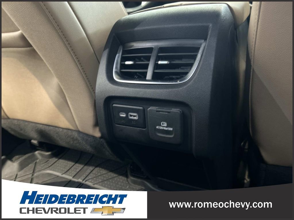 Certified 2022 Chevrolet Blazer Premier w/ LPO, Floor Liner Package image 17