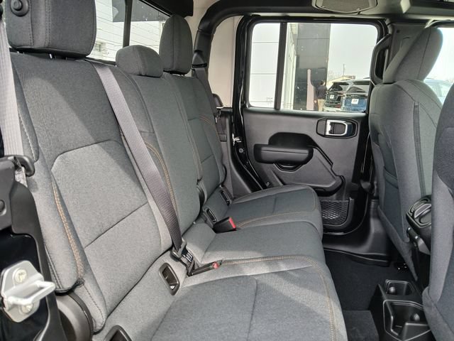 New 2026 Jeep Gladiator Sport AWD/4WD image 16