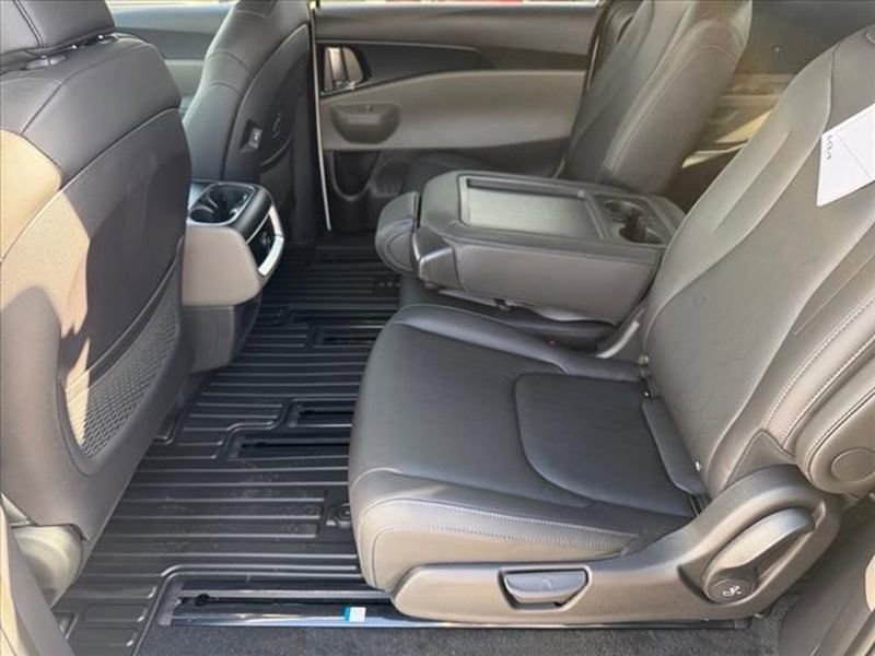 New 2026 Kia Carnival image 12