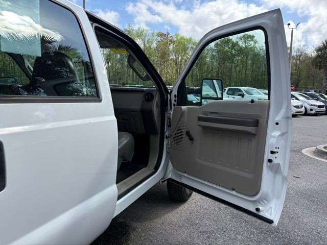 Used 2009 Ford F350 XL image 24