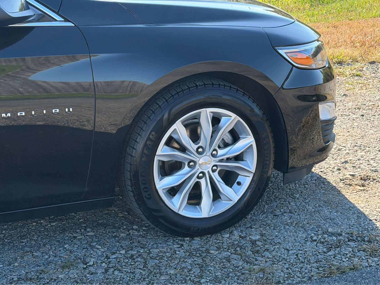 Used 2023 Chevrolet Malibu LT FWD image 11