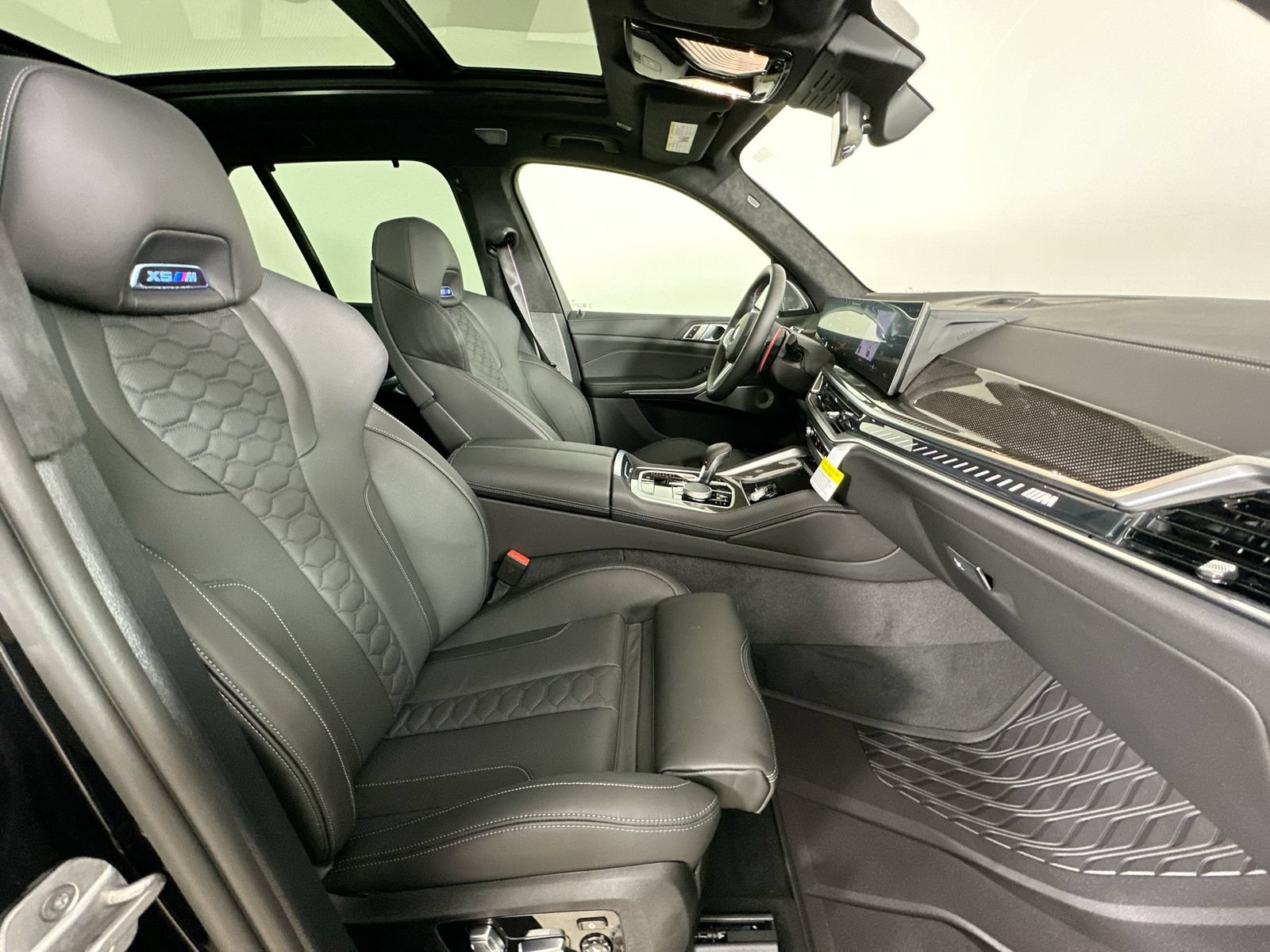 New 2026 BMW X5 M Competition w/ Executive Package AWD/4WD image 43