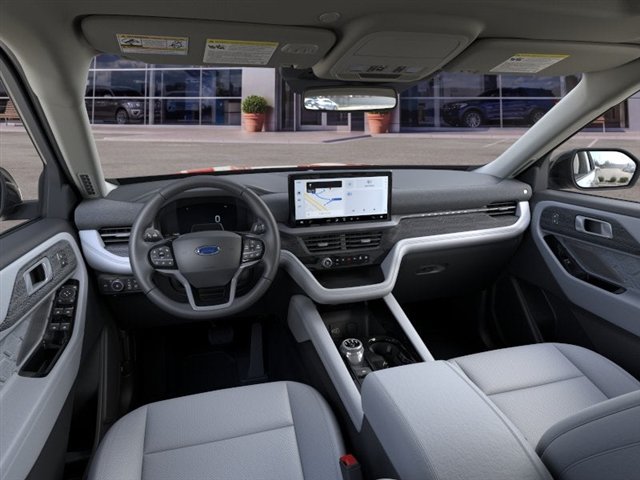 New 2026 Ford Explorer Platinum w/ LUX Leather Package AWD/4WD image 9