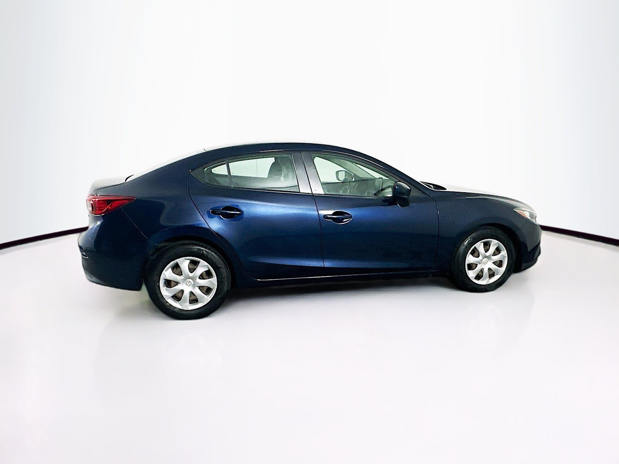 Used 2015 MAZDA MAZDA3 i Sport FWD image 10