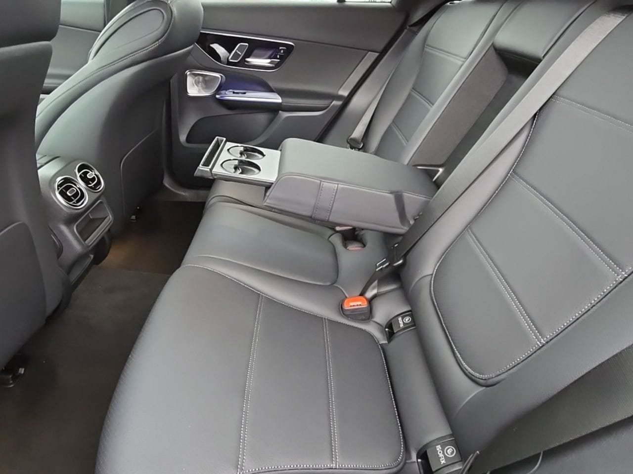 New 2026 Mercedes-Benz GLC 300 4MATIC image 30