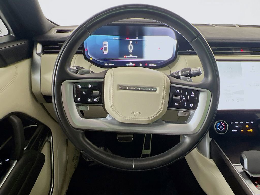 Used 2022 Land Rover Range Rover Long Wheelbase SE image 11