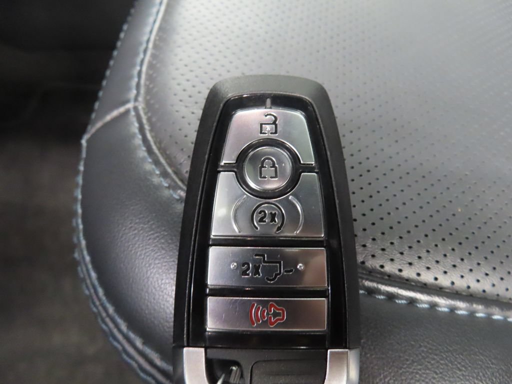 Used 2026 Ford F250 Platinum AWD/4WD image 64