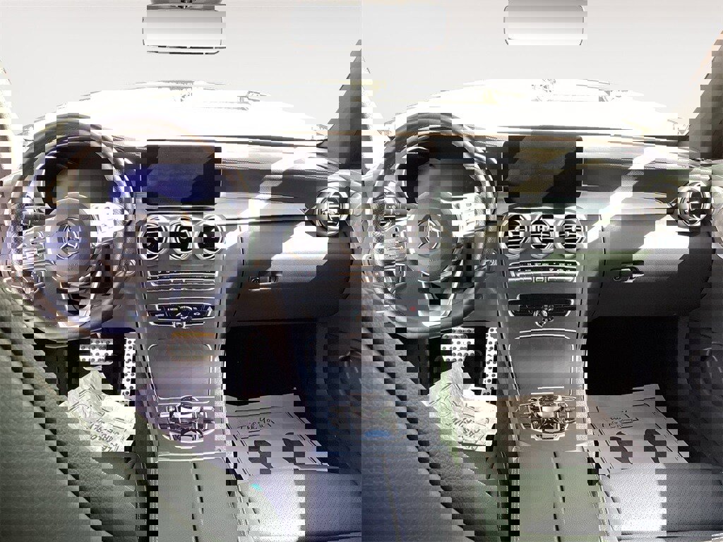 Used 2023 Mercedes-Benz C 300 Coupe image 13