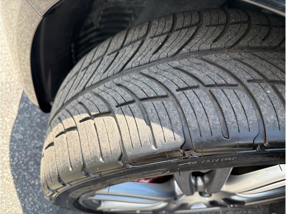 Used 2018 Maserati Ghibli RWD image 20