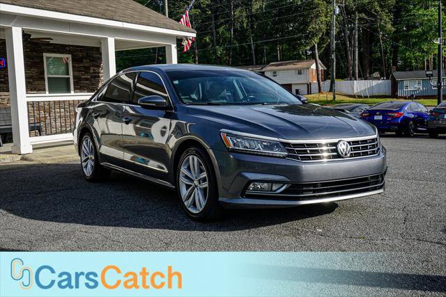 Used 2018 Volkswagen Passat 2.0T SE FWD image 10