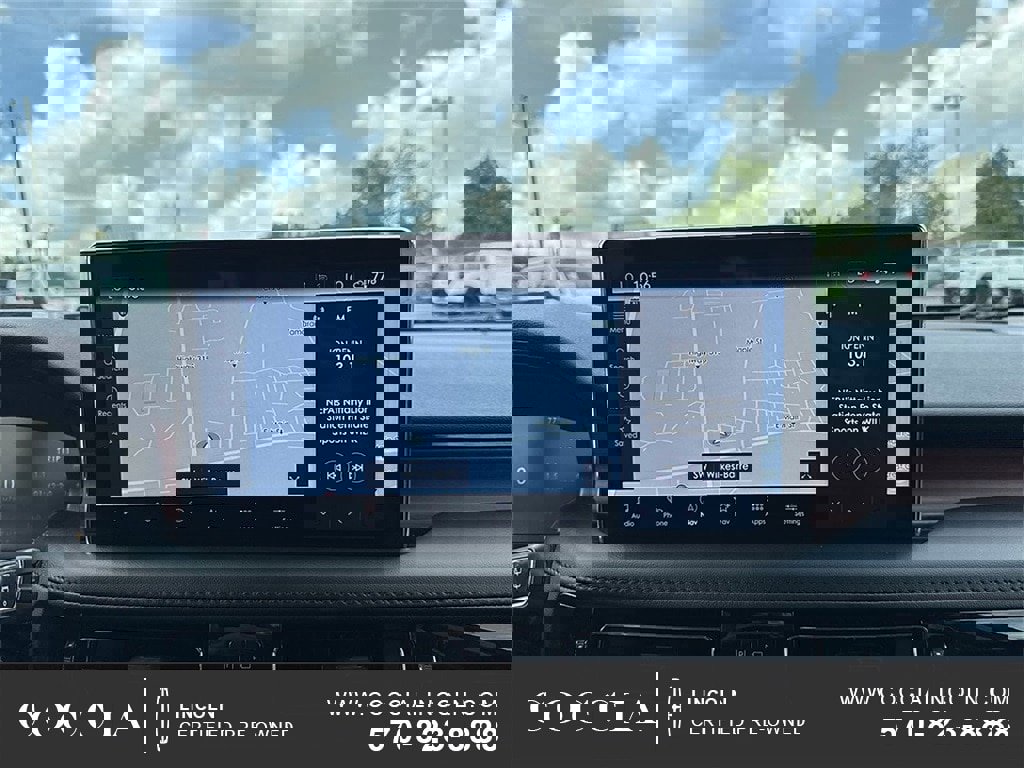 Certified 2023 Lincoln Nautilus Reserve image 34