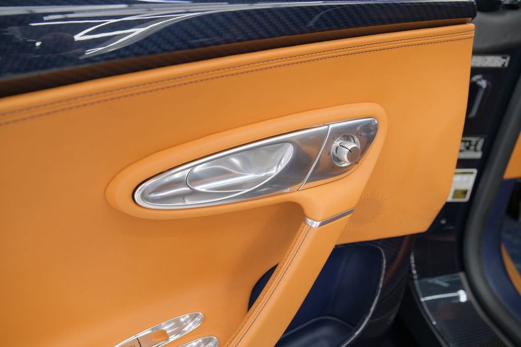 Used 2020 Bugatti Chiron AWD/4WD image 43