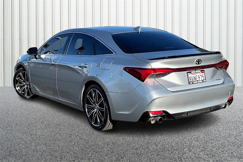 Used 2020 Toyota Avalon XSE w/ Carpet Mat Package image 24