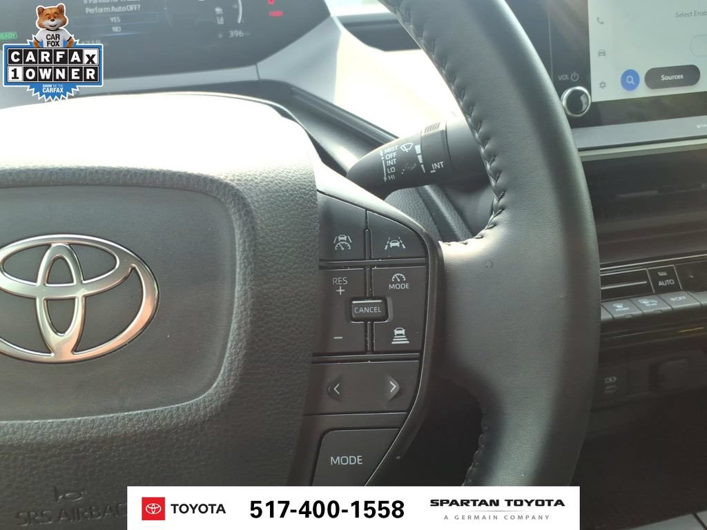 Used 2025 Toyota Prius LE FWD image 16