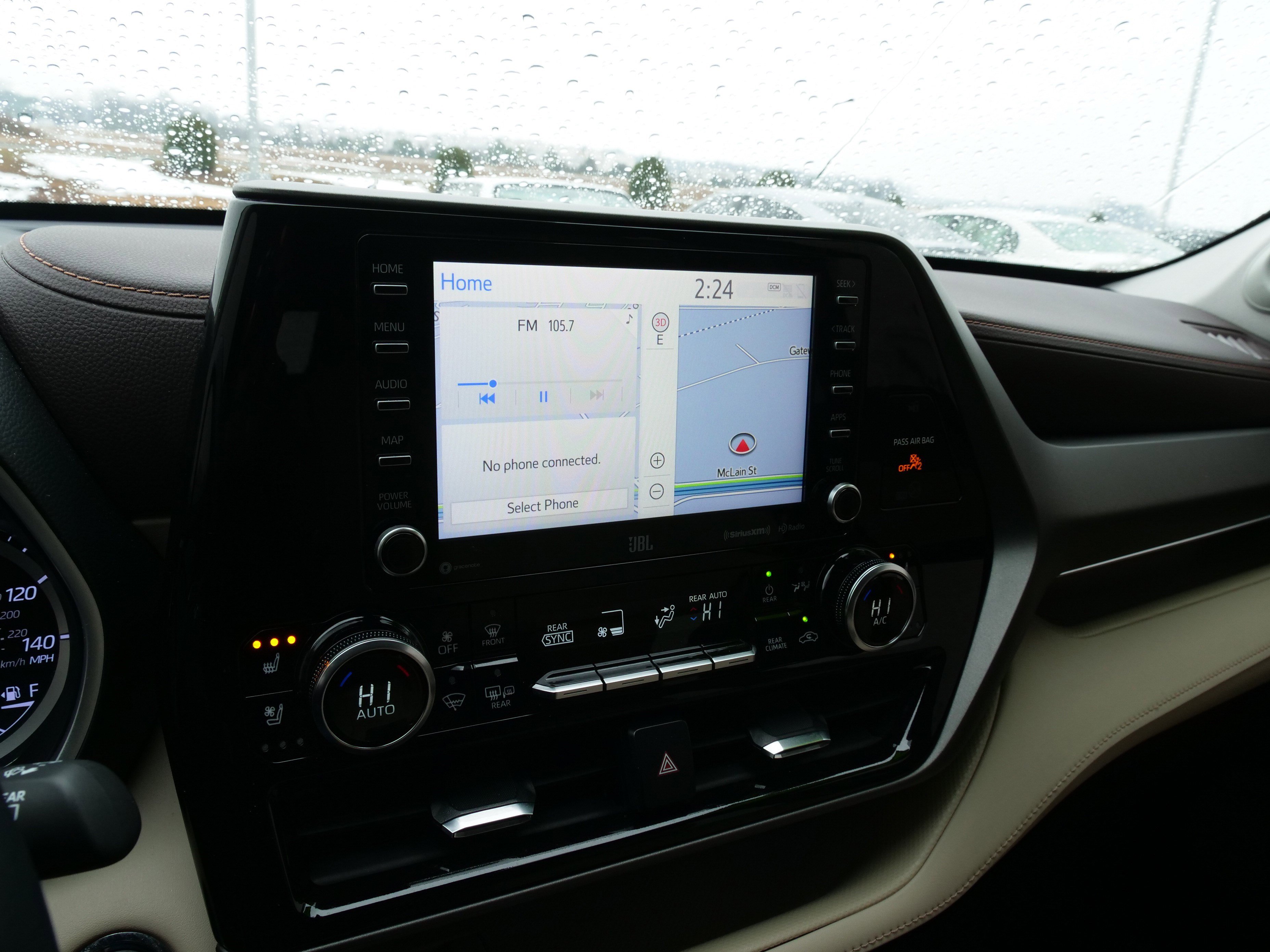 Used 2022 Toyota Highlander Limited image 28