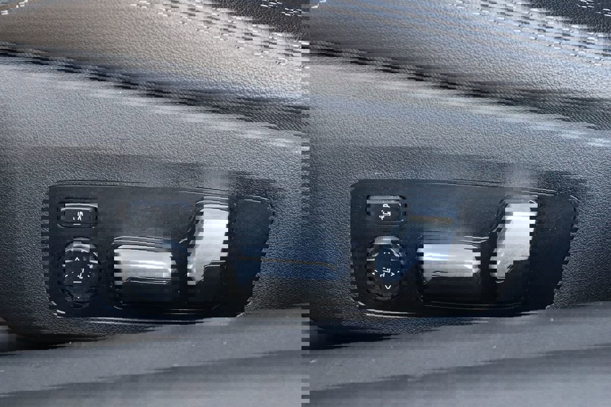 Used 2021 BMW 440i xDrive Coupe w/ Premium Package image 29