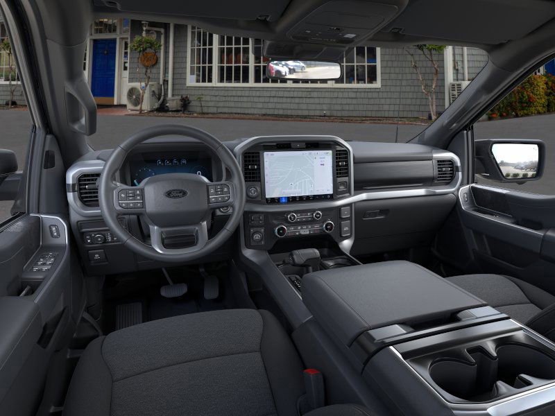 New 2025 Ford F150 XLT w/ Equipment Group 302A MID image 9