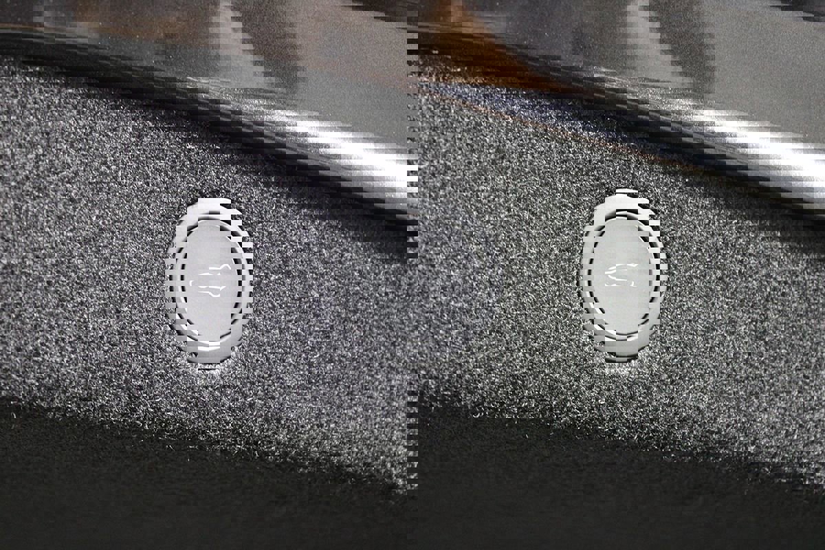 Used 2025 Tesla Model 3 Long Range image 23