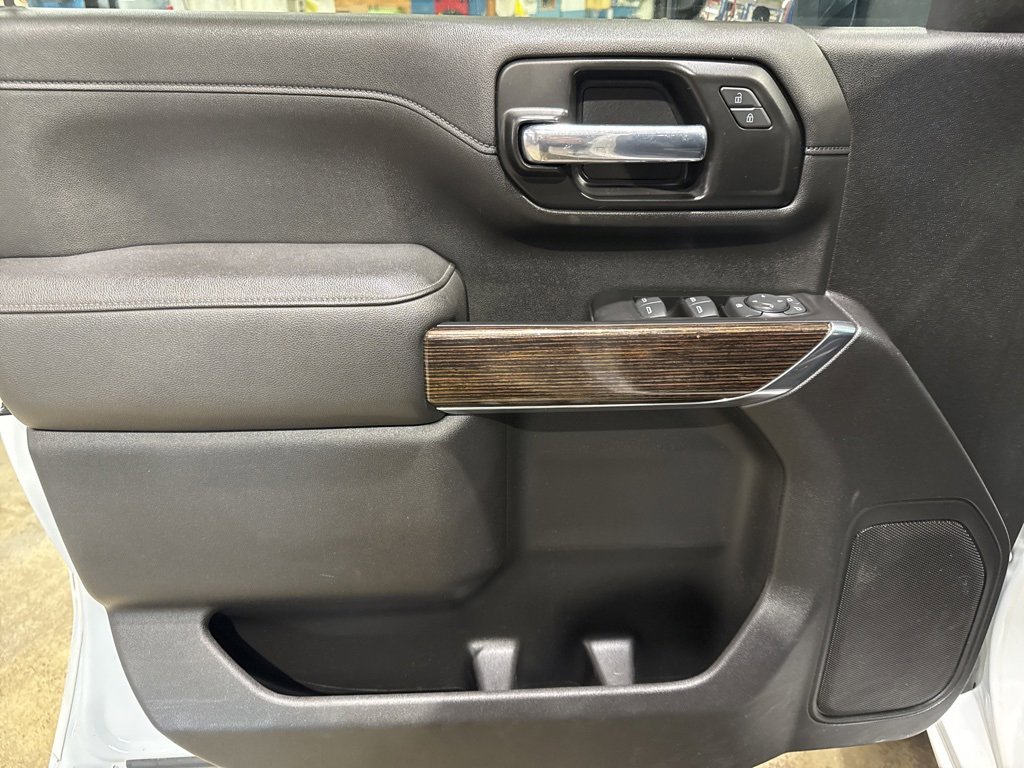 Used 2022 GMC Sierra 3500 SLE w/ SLE Convenience Package image 16