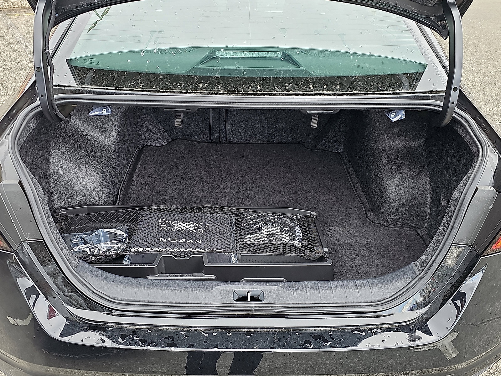 Used 2025 Nissan Altima 2.5 SR image 28