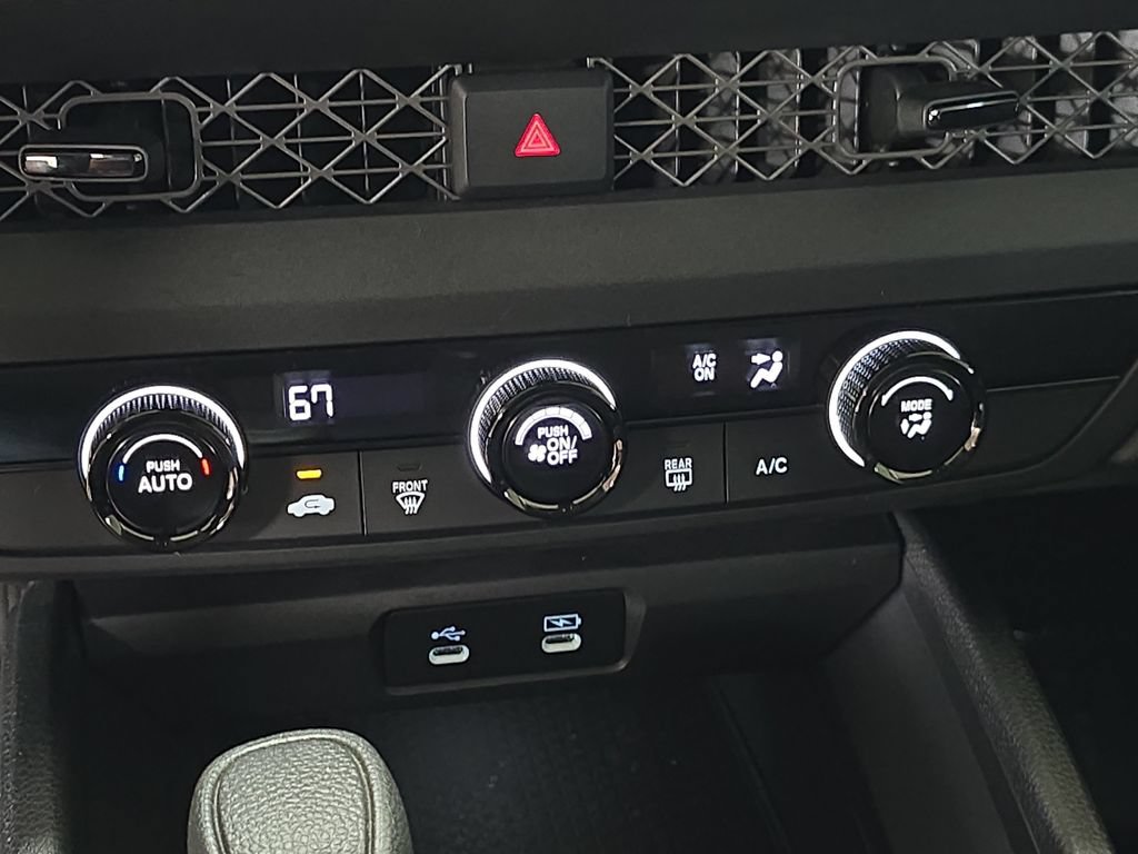 Used 2025 Honda Accord LX image 25
