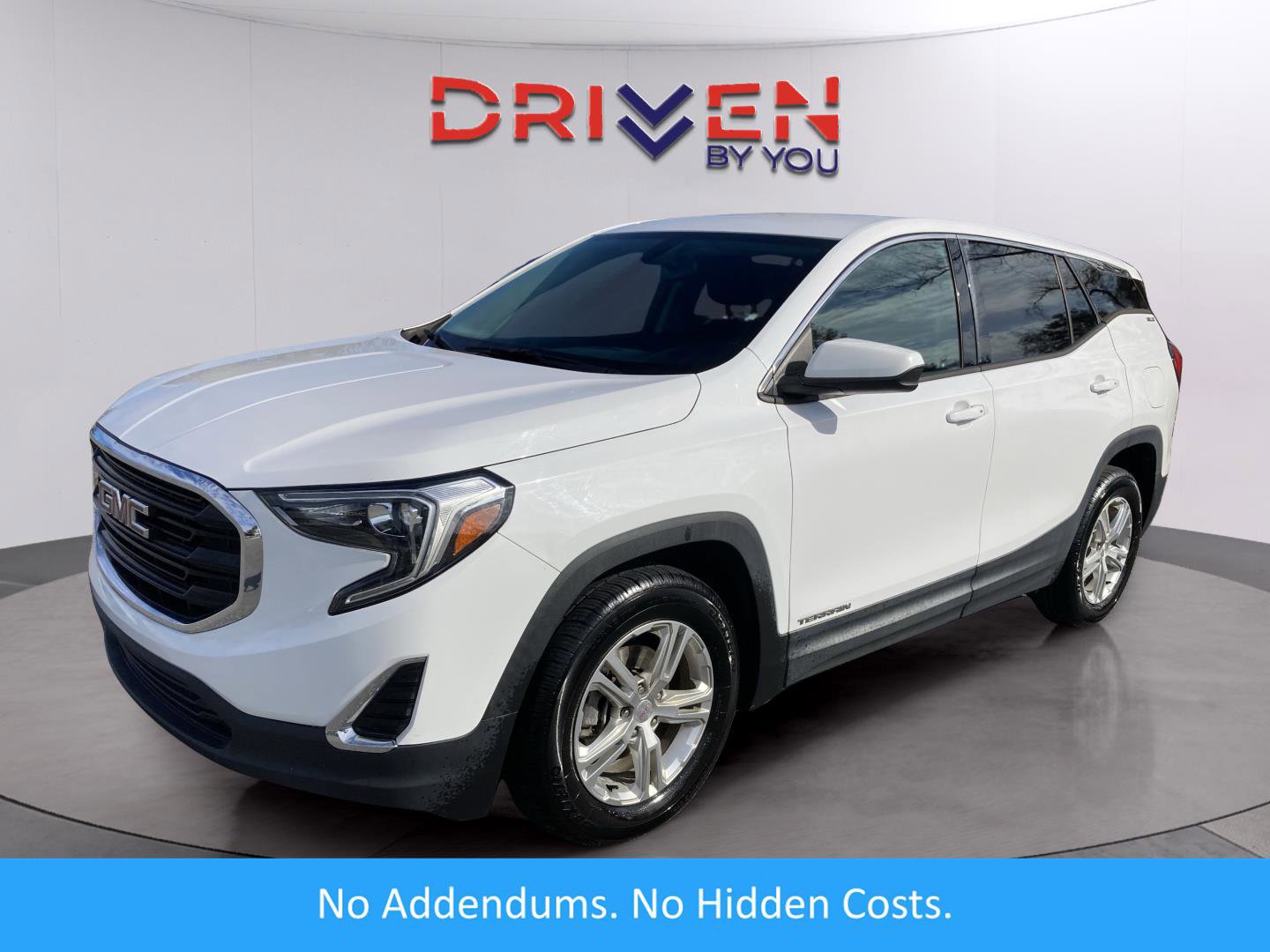 Used 2018 GMC Terrain SLE image 1