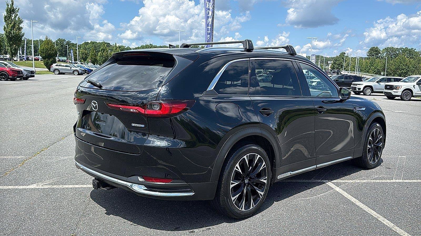 Used 2024 MAZDA CX-90 Plug-In Hybrid w/ Premium Pkg AWD/4WD image 5
