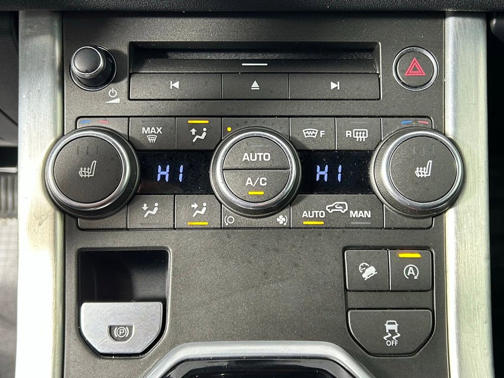 Used 2017 Land Rover Range Rover Evoque SE Premium image 22