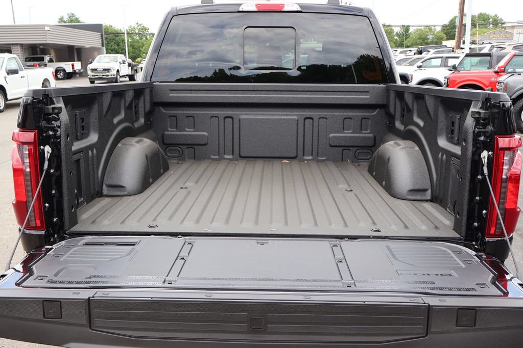 New 2026 Ford F150 XLT w/ Equipment Group 302A MID AWD/4WD image 21