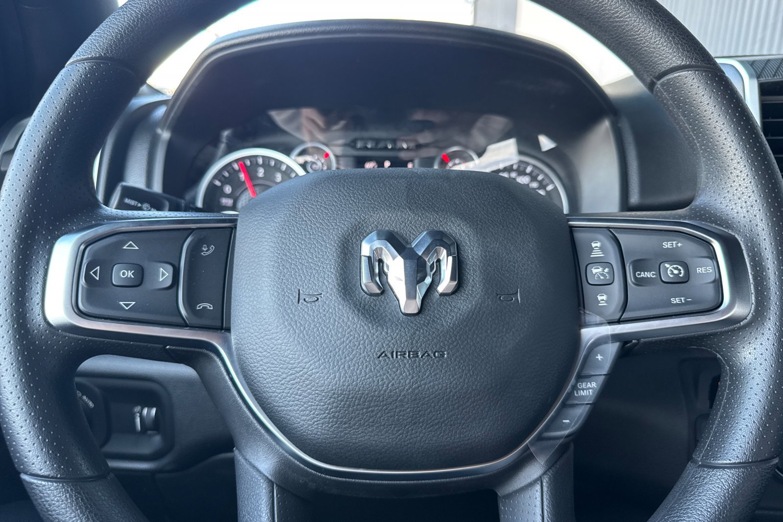 New 2025 RAM 1500 4WD 4D Crew Cab Big Horn/Lone image 21