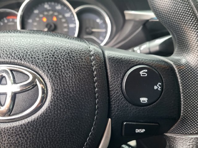 Used 2016 Toyota Corolla LE FWD image 16