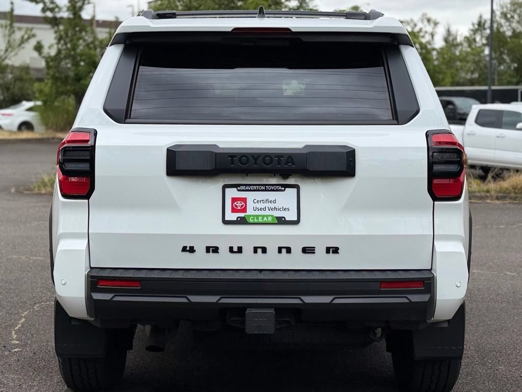 Certified 2025 Toyota 4Runner TRD Off-Road Premium AWD/4WD image 4