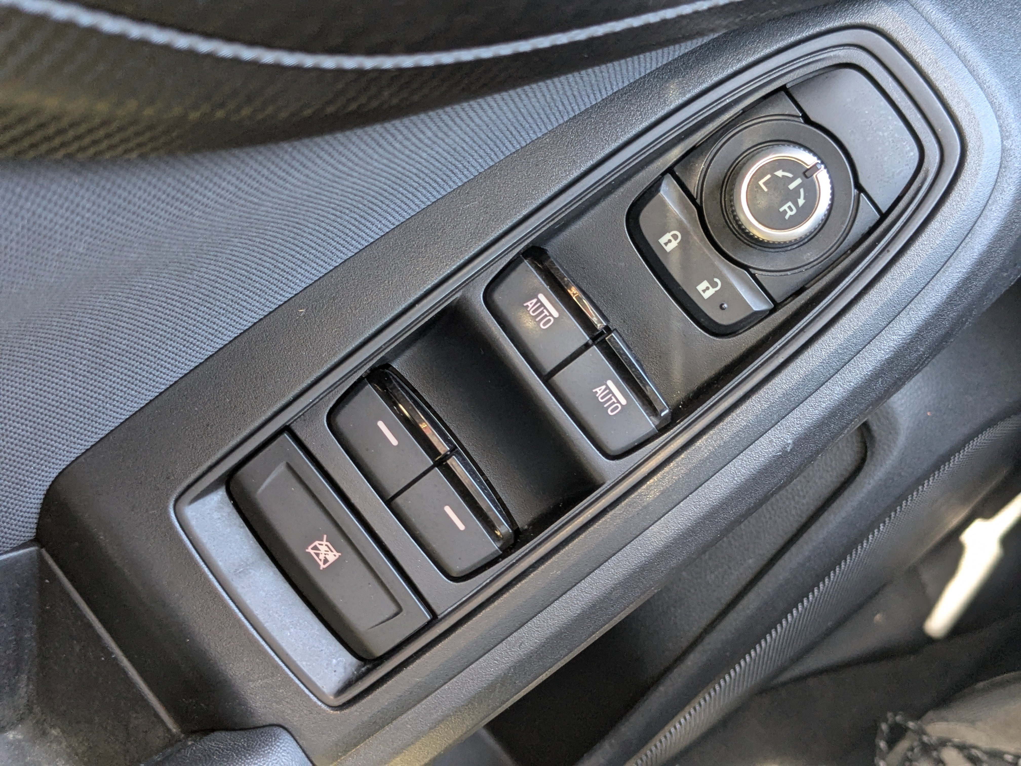 Used 2023 Subaru Crosstrek 2.0i Premium AWD/4WD image 31