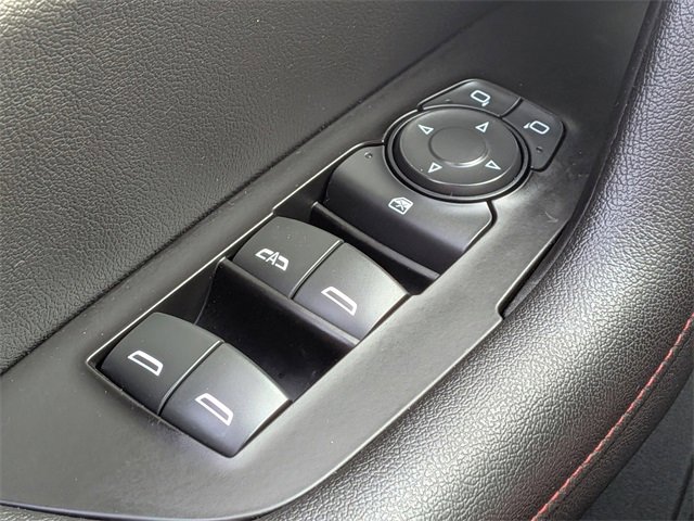 Used 2021 Chevrolet Blazer RS w/ Enhanced Convenience Package image 27