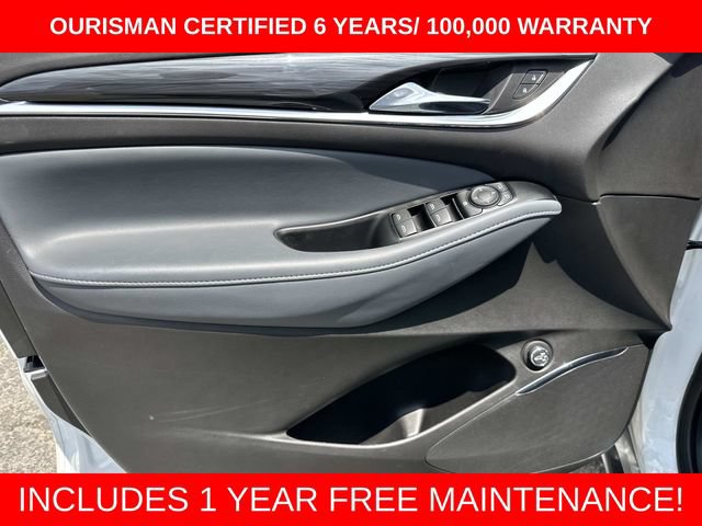 Used 2023 Buick Enclave Essence AWD/4WD image 18