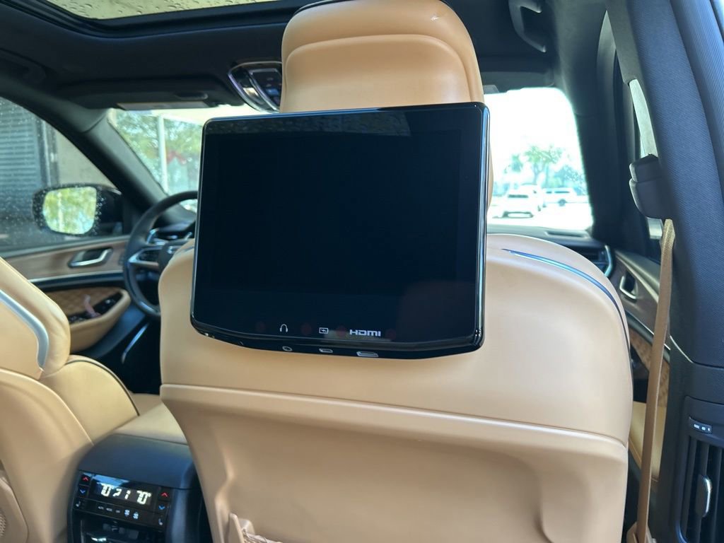 Used 2025 Jeep Grand Cherokee L Summit w/ Advanced Protech Group IV image 31