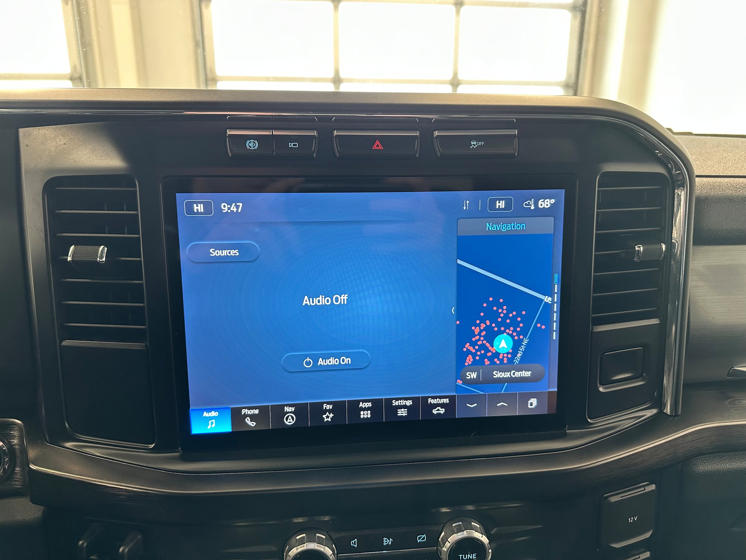 Used 2023 Ford F250 Lariat w/ Chrome Package AWD/4WD image 19