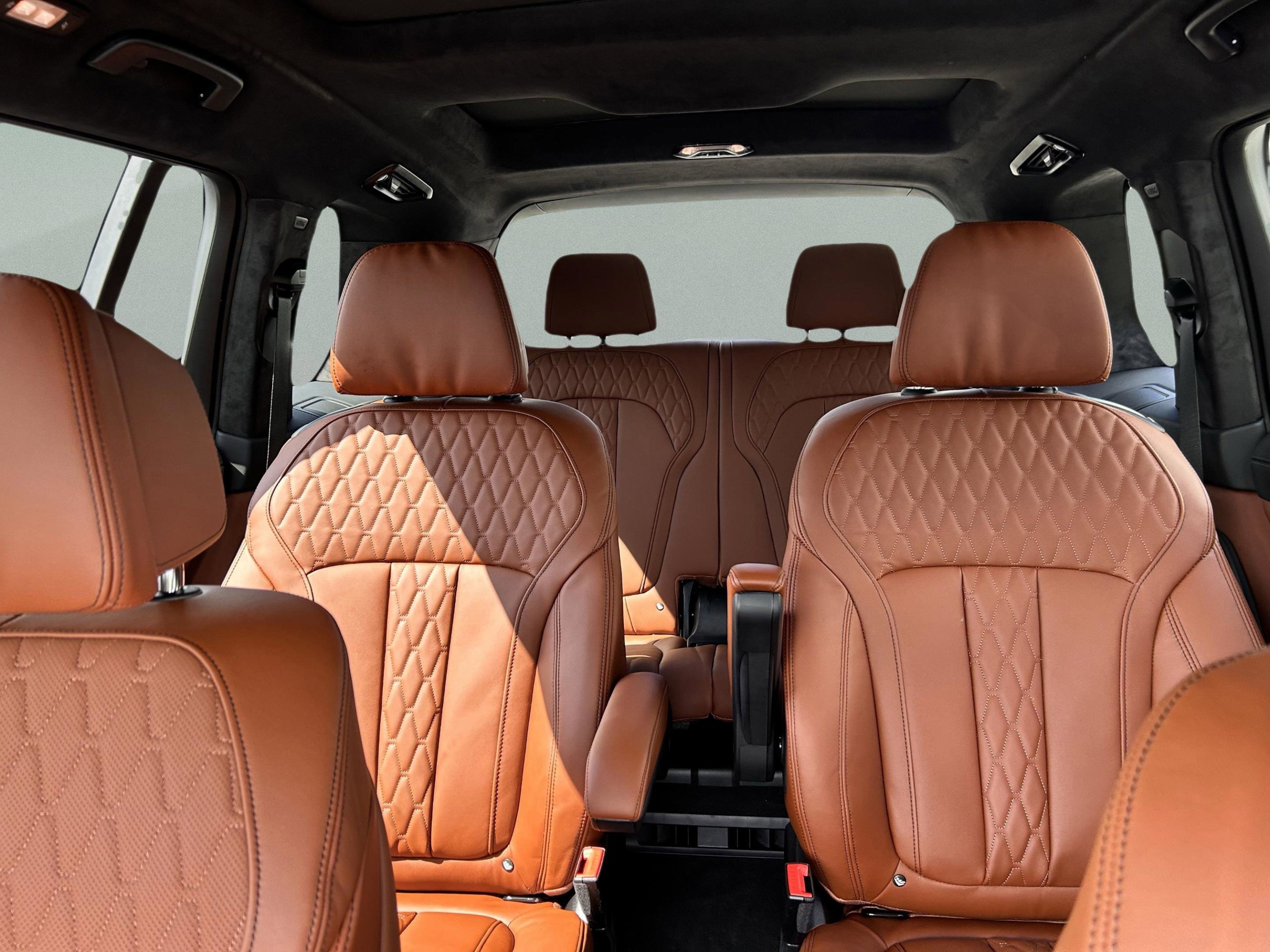 Used 2026 BMW X7 M60i image 24