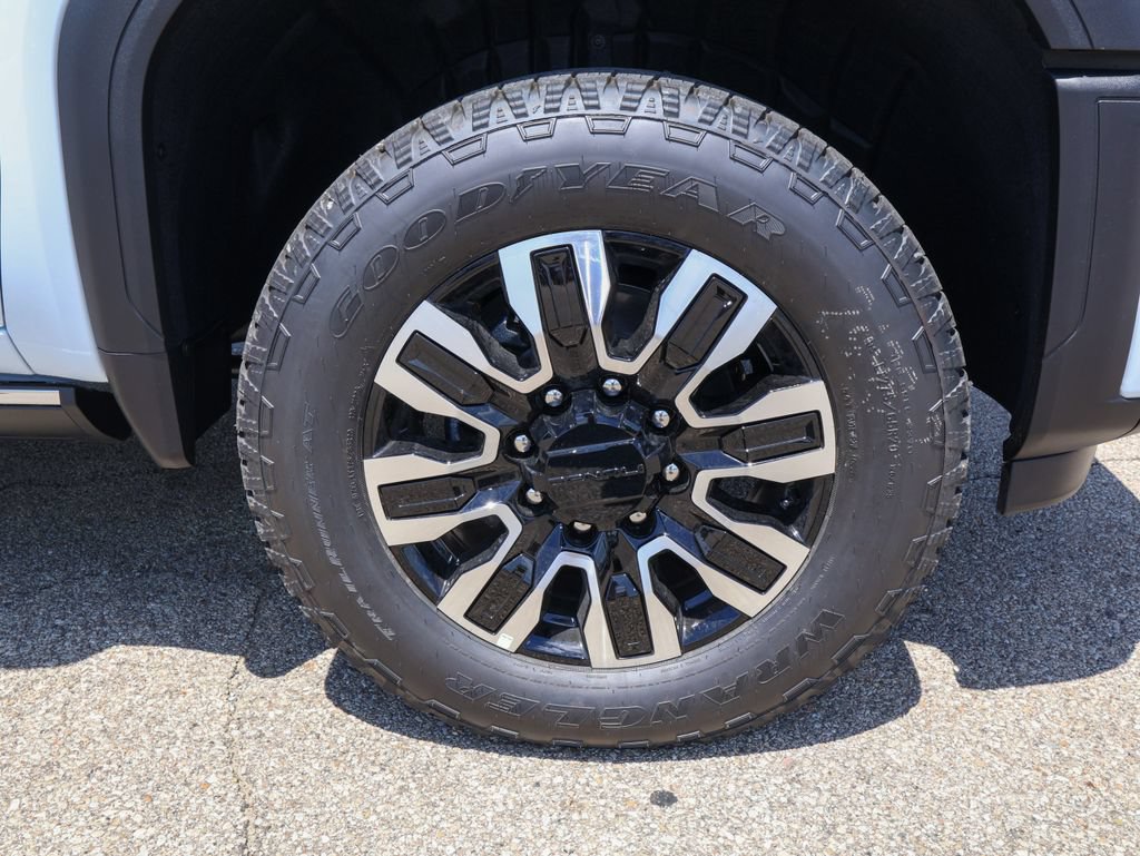 New 2026 GMC Sierra 3500 Denali Ultimate AWD/4WD image 37