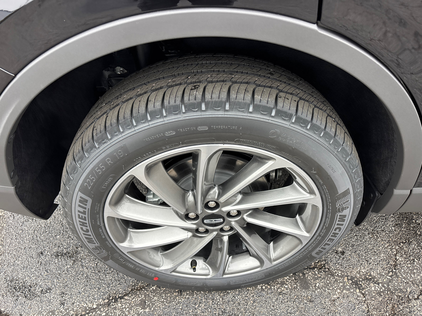 New 2026 Lincoln Corsair Premiere image 10