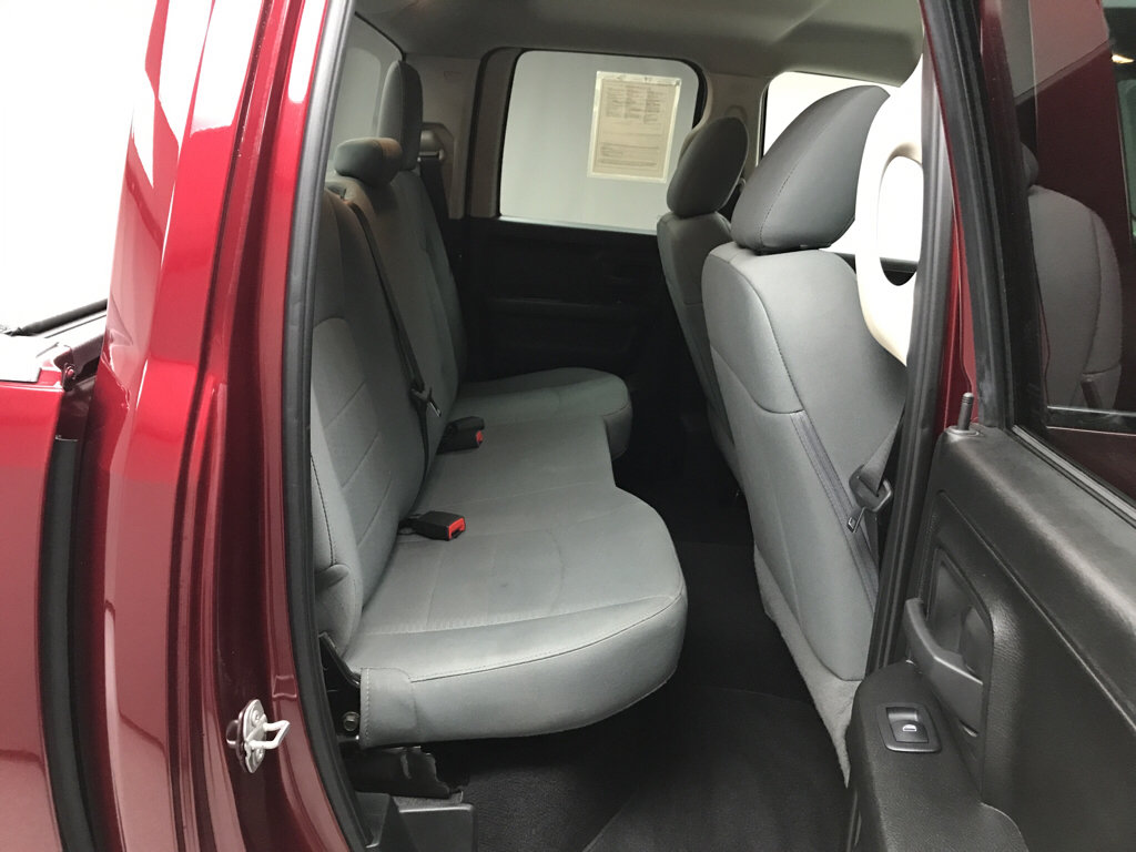 Used 2018 RAM 1500 Express w/ Express Value Package AWD/4WD image 19