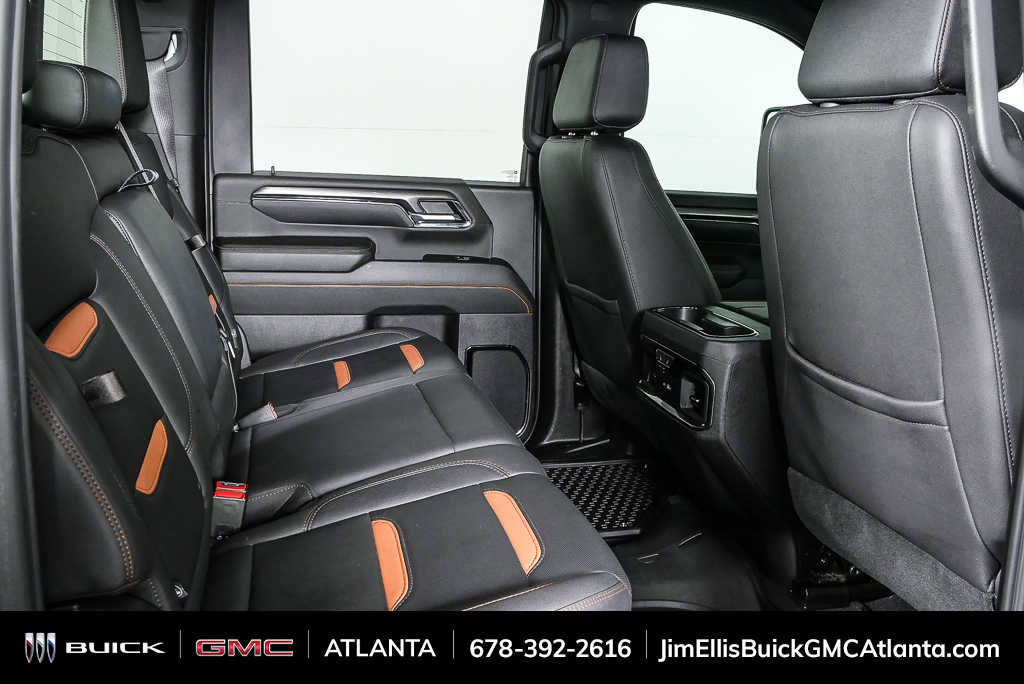 Used 2024 GMC Sierra 2500 AT4 w/ Technology Package AWD/4WD image 19
