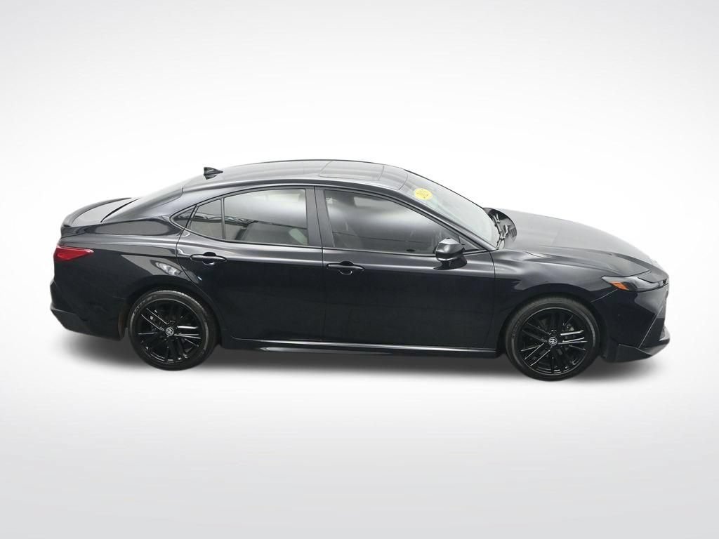 Used 2025 Toyota Camry SE w/ Convenience Package FWD image 27