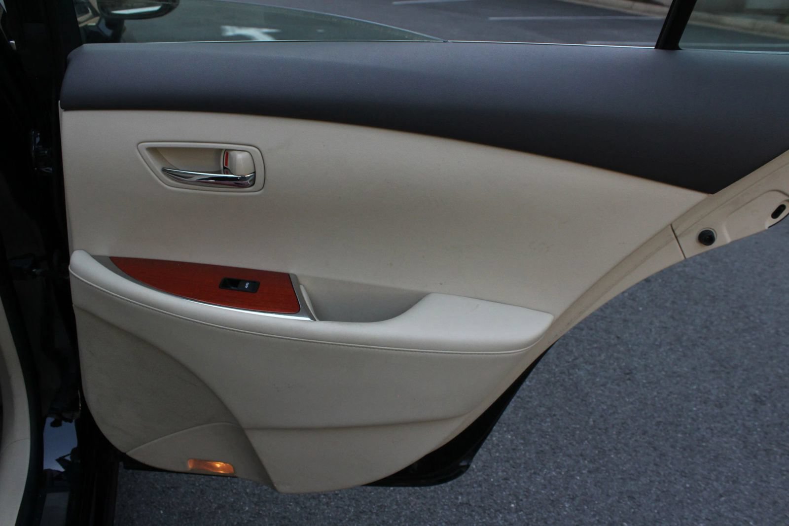 Used 2010 Lexus ES 350 FWD image 24