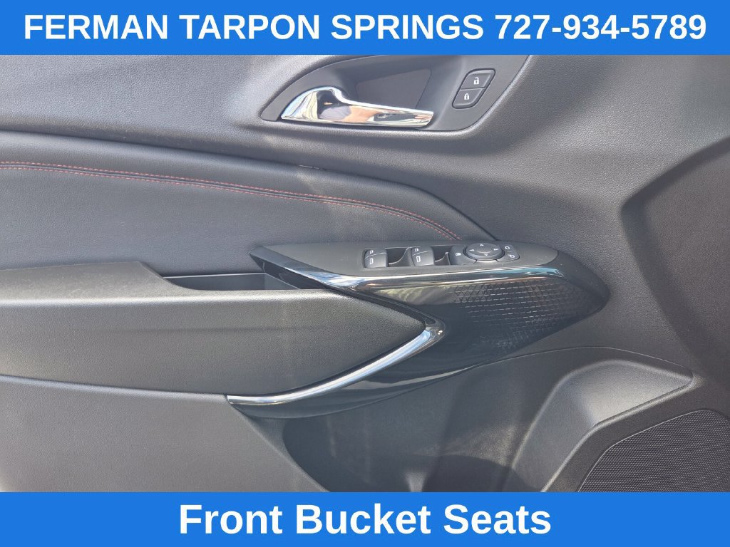 Certified 2024 Chevrolet Trax RS w/ Sunroof Package FWD image 24