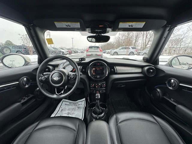 Used 2016 MINI Cooper Convertible image 2