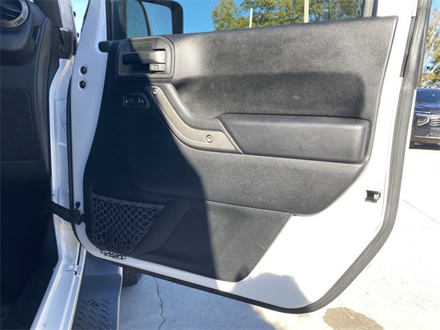 Used 2018 Jeep Wrangler Unlimited Sport S image 24